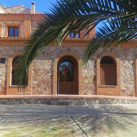 Hostal Rest. Campoabierto Valencia de las Torres 외부 사진