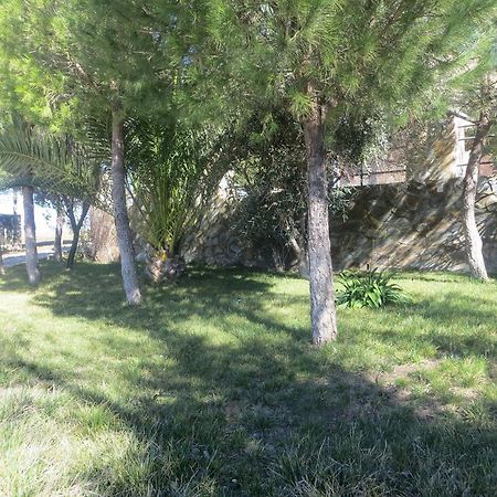 Hostal Rest. Campoabierto Valencia de las Torres 외부 사진