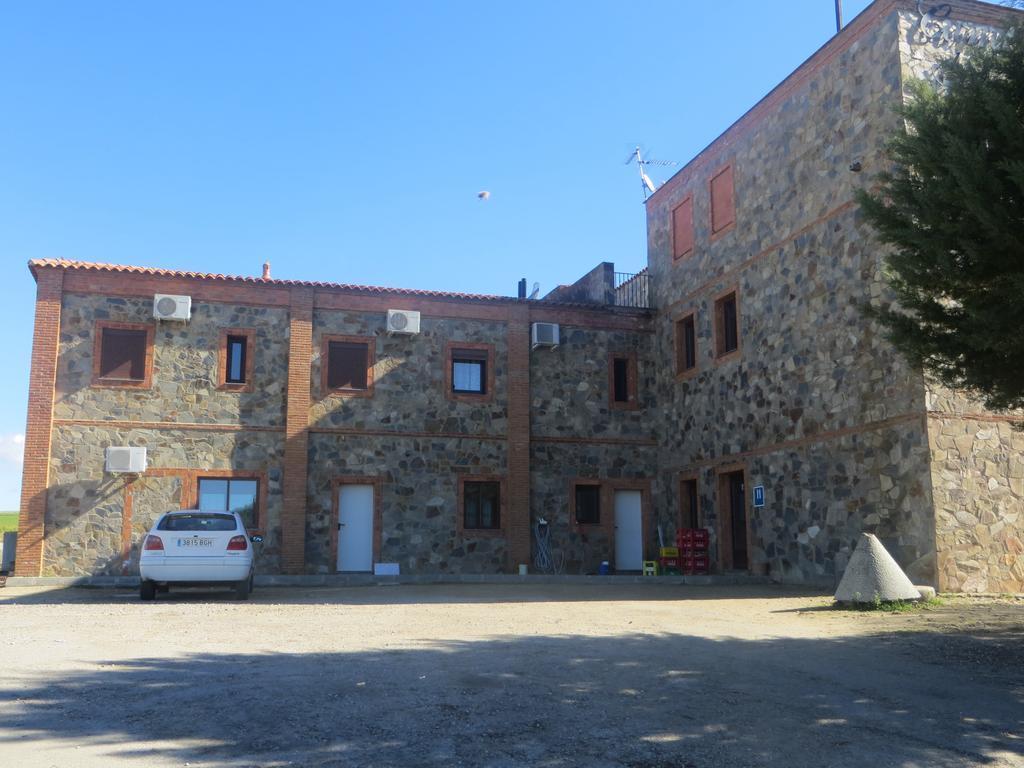 Hostal Rest. Campoabierto Valencia de las Torres 외부 사진