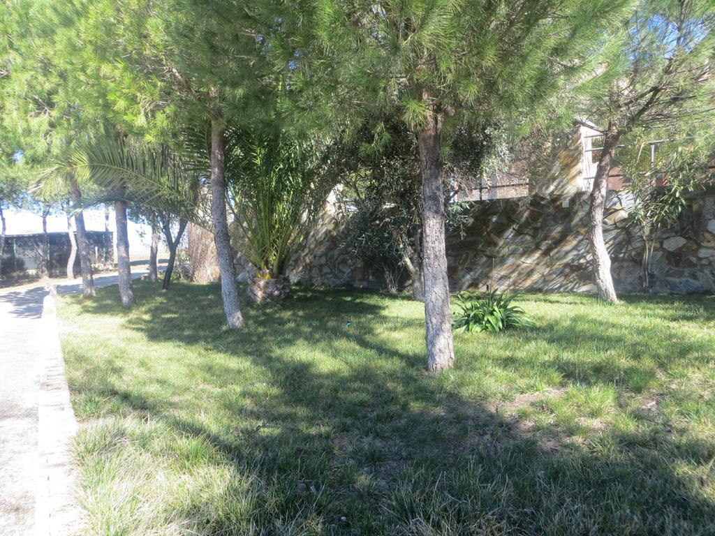 Hostal Rest. Campoabierto Valencia de las Torres 외부 사진